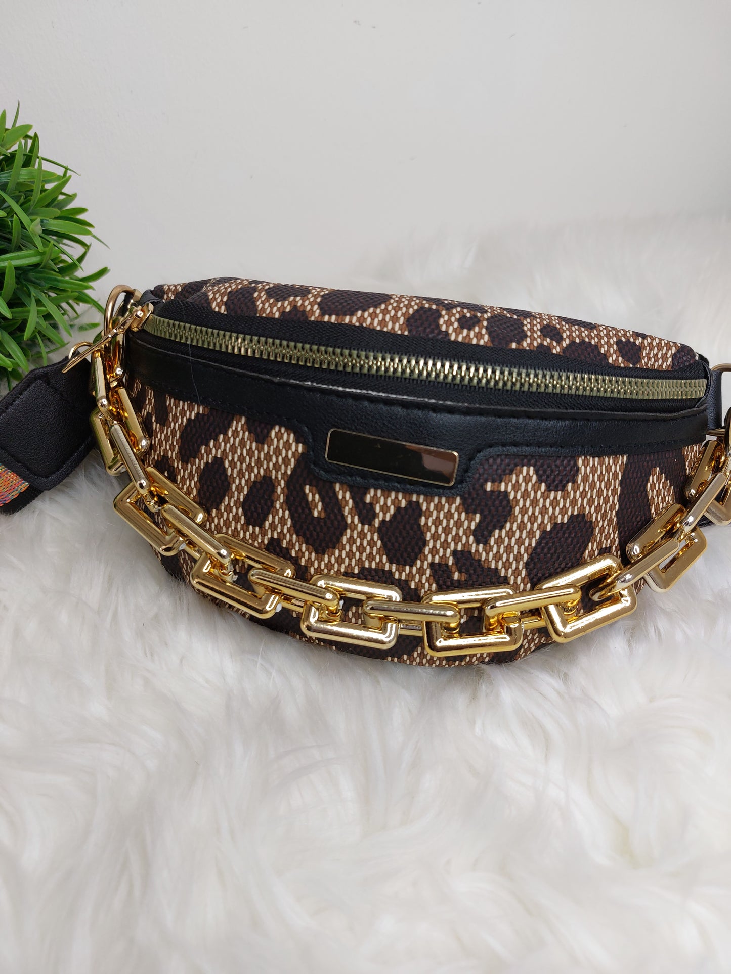 Small Crossbody Shoulder Bag for Women - Leopard Brown