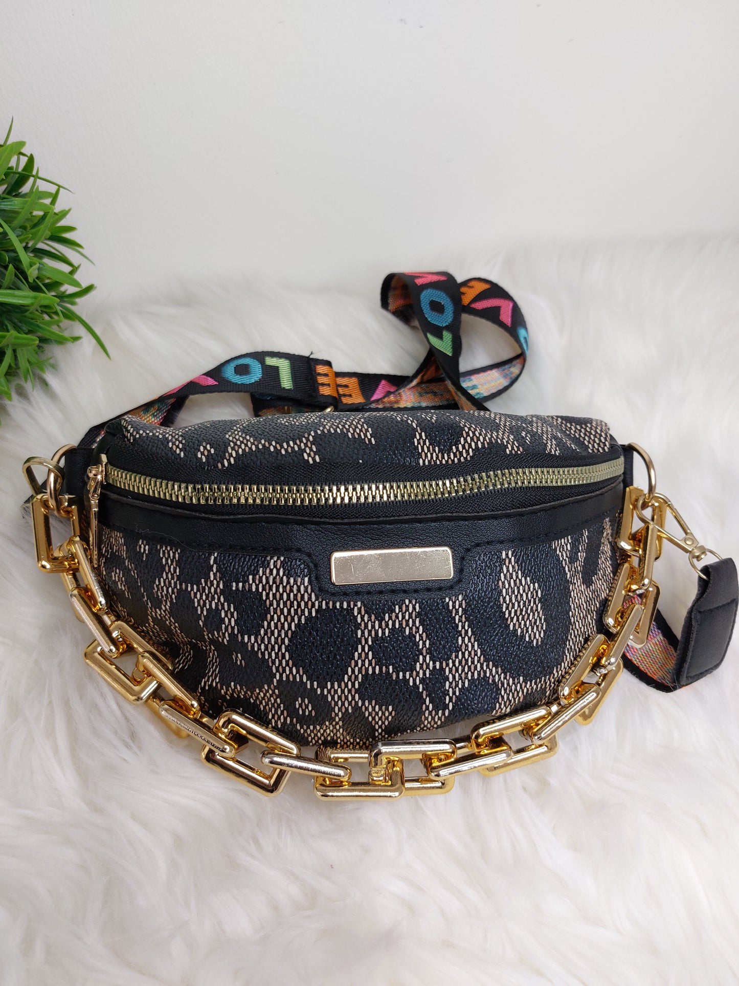 Small Crossbody Shoulder Bag for Women - Leopard Black