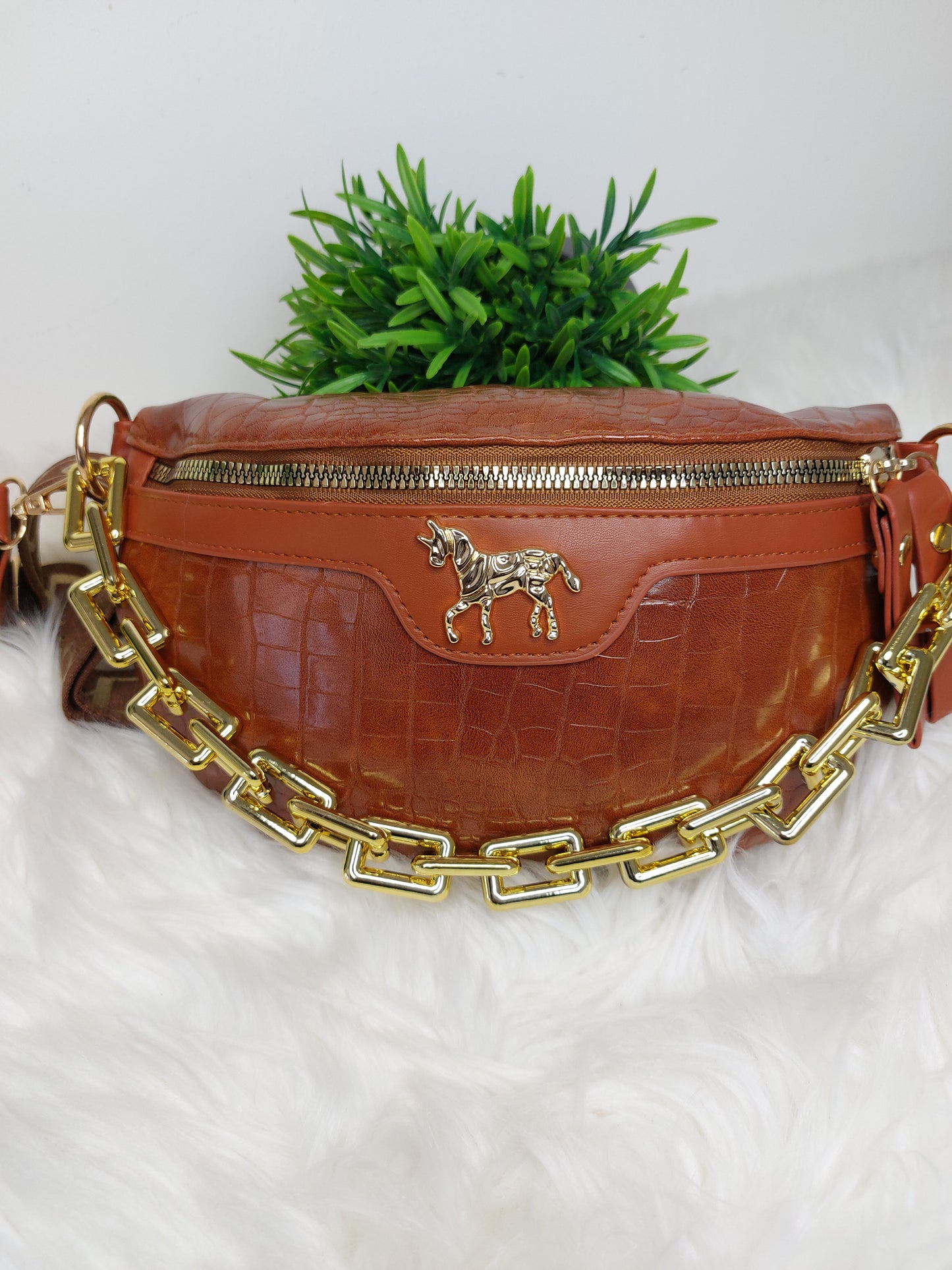 Small Crossbody Leather Shoulder Bag for Women - Brown