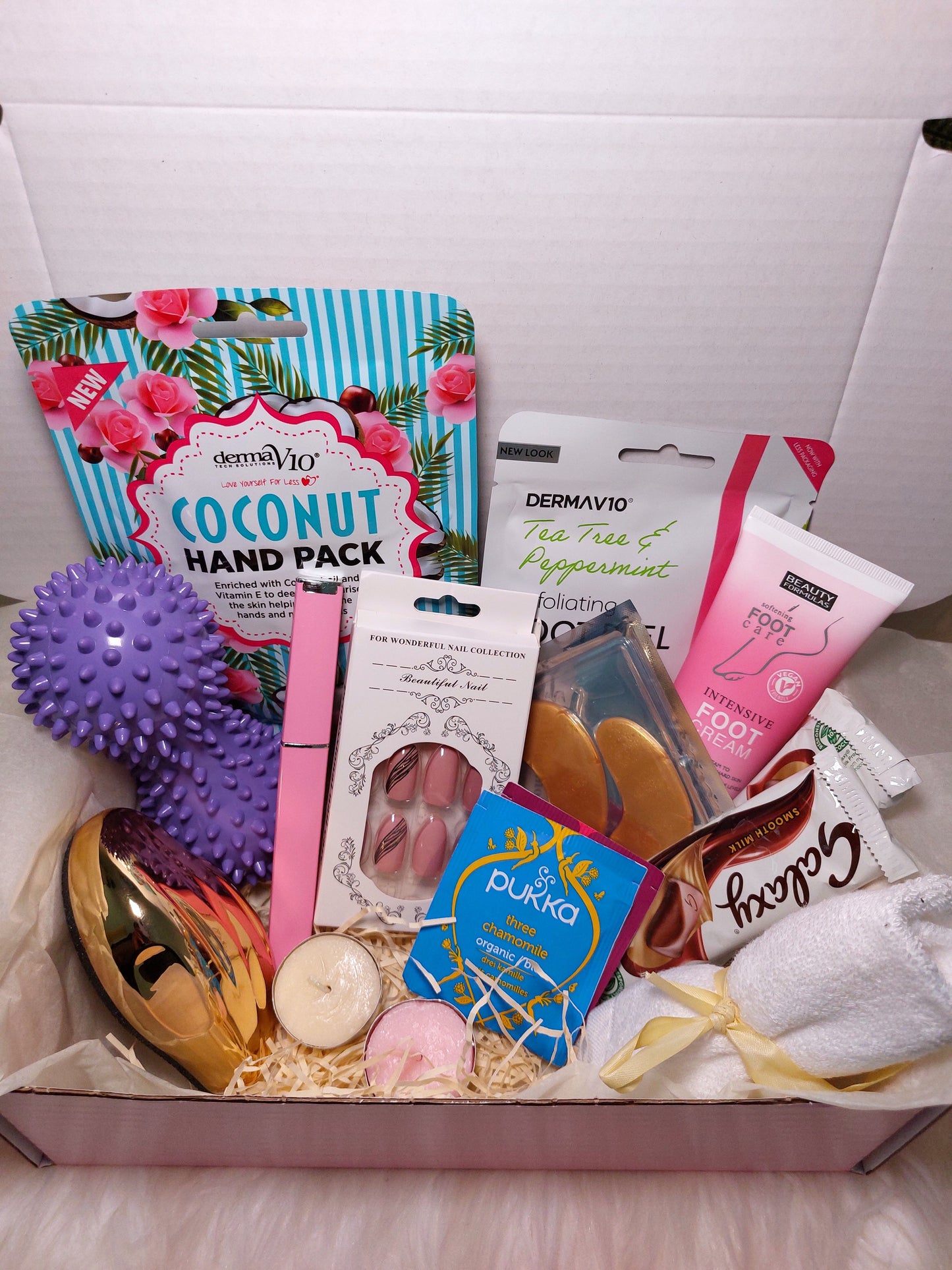 Hand & Foot Care - Pamper Self Care Box